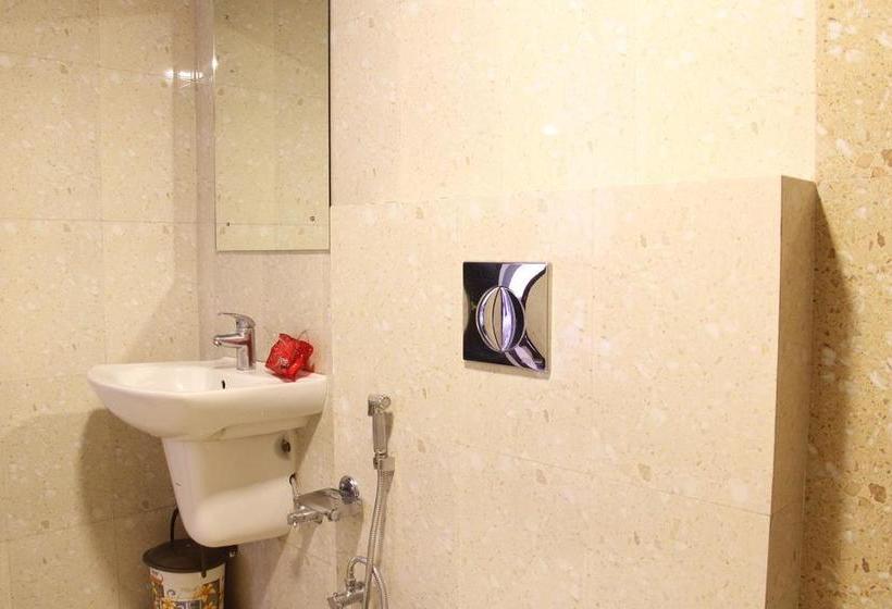 Hotel Oyo Rooms Hilltop Lake View Nainital 5