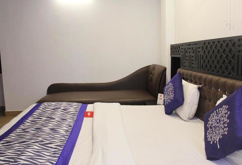 Hotel Oyo Rooms Hilltop Lake View Nainital 9