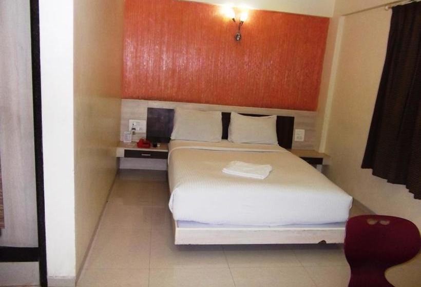 Hotel Neelam Executive 10