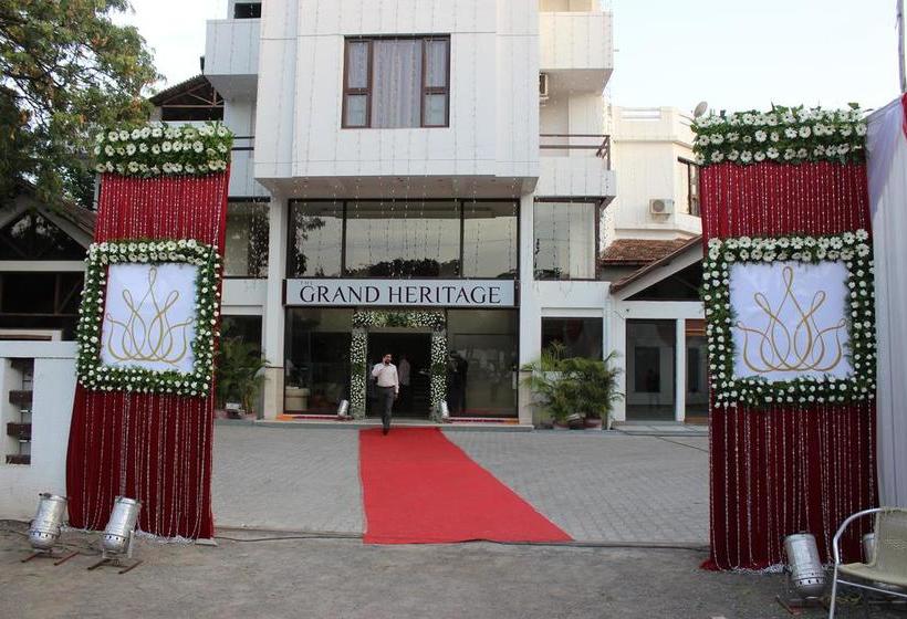 Hotel The Grand Heritage 10