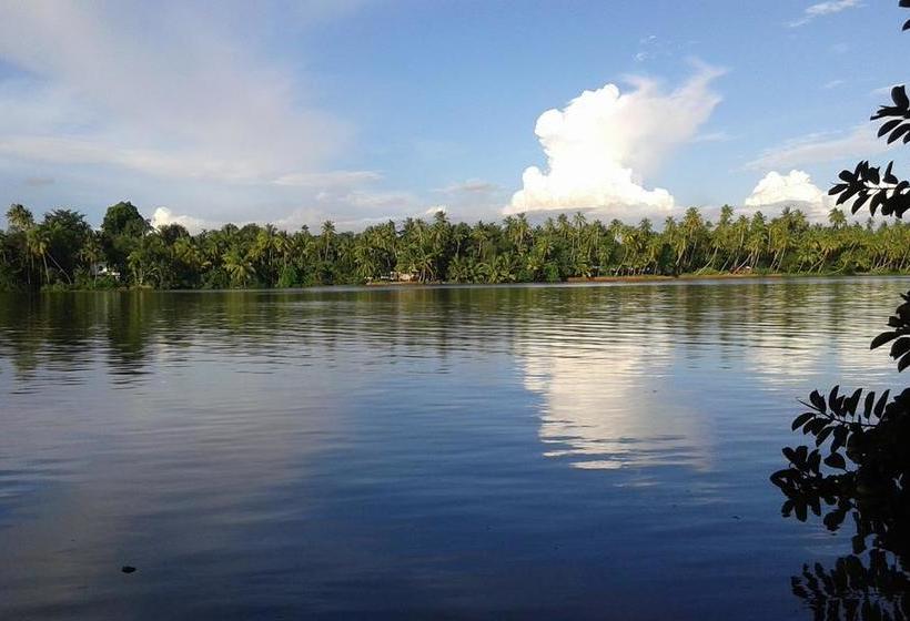 Resort Big Banana Island Retreat 12