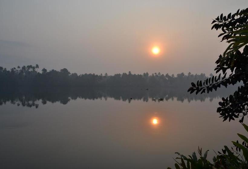 Resort Big Banana Island Retreat 8