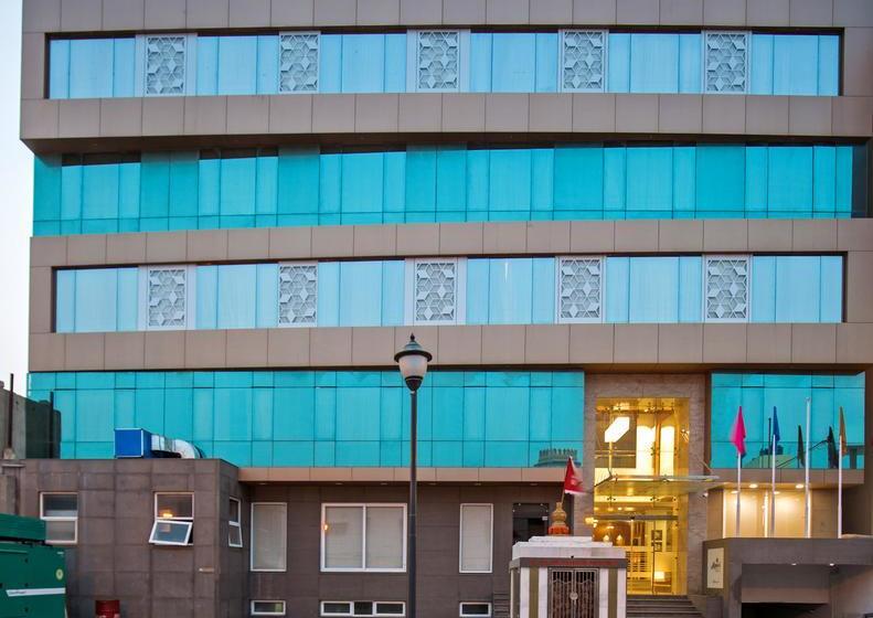 Hotel Manek The Ocean View 16