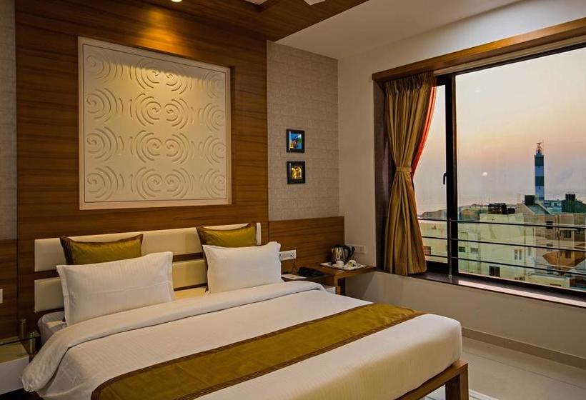 Hotel Manek The Ocean View 2