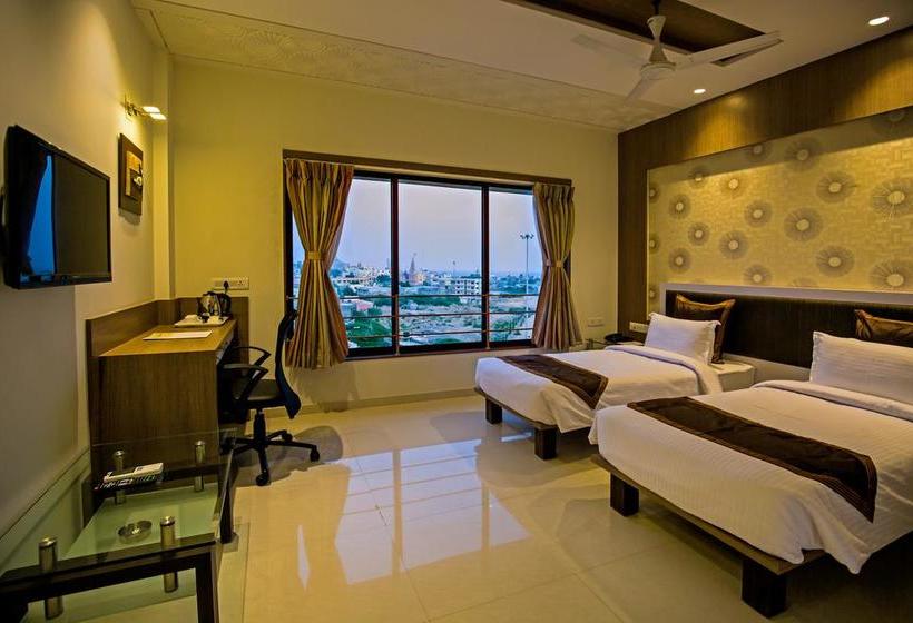 Hotel Manek The Ocean View 4