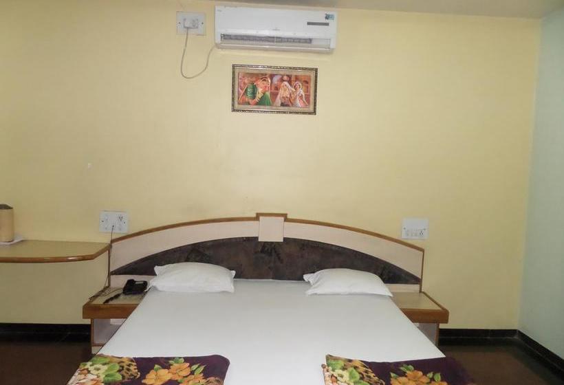 Hotel Ambessador Executive 17