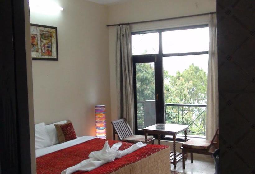 Hotel The Lake Retreat 2