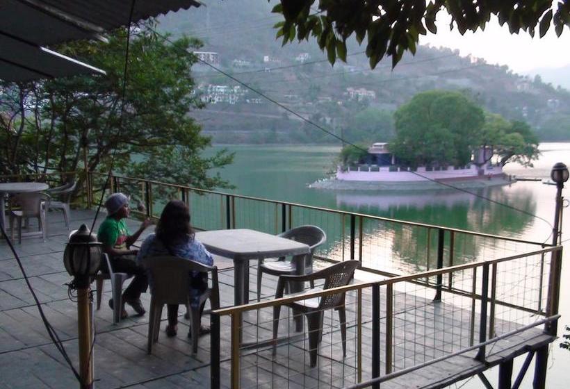 Hotel The Lake Retreat 20