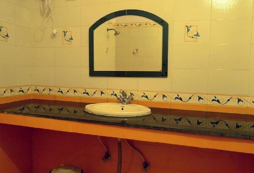 Hotel The Lake Retreat 6