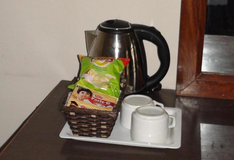 Hotel The Lake Retreat 7