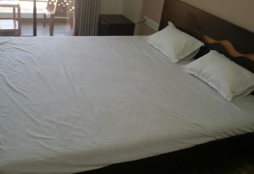 Blue Heaven Beach Resort 10