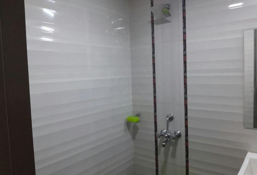 Blue Heaven Beach Resort 6