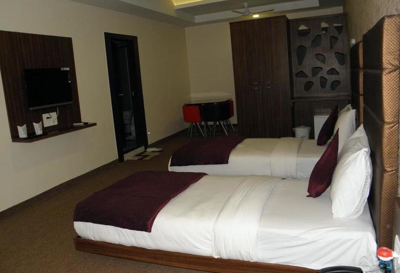 Goverdhan Greens Resort 5