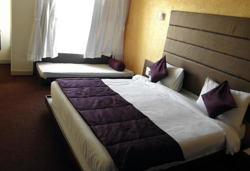 Goverdhan Greens Resort 9