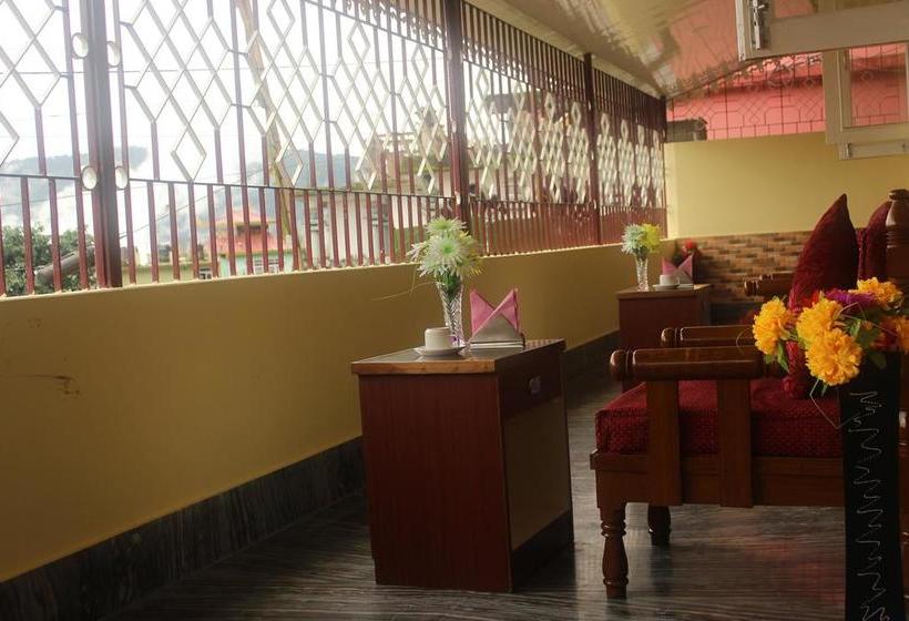 Zero To One Stay Hotel Khandroling 10