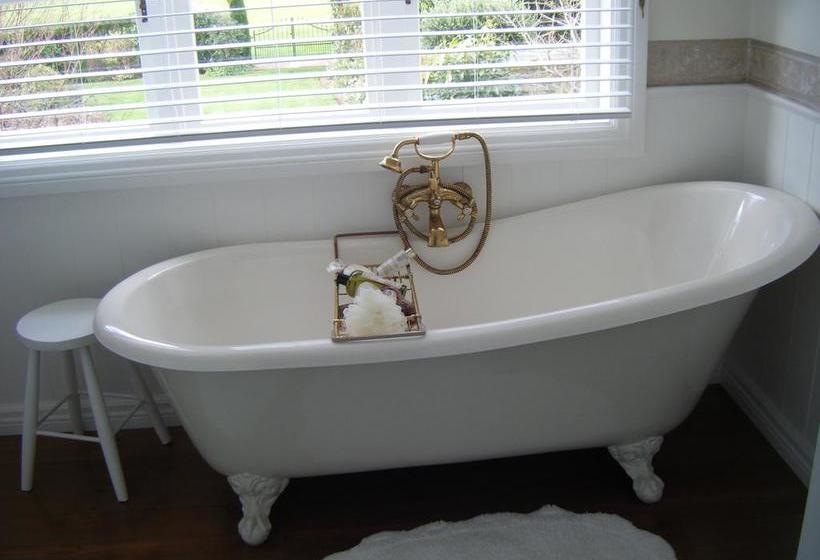 Country Lane Homestay B&b 11