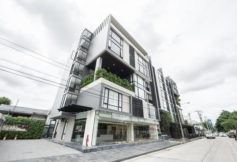 Onyx Hotel Bangkok