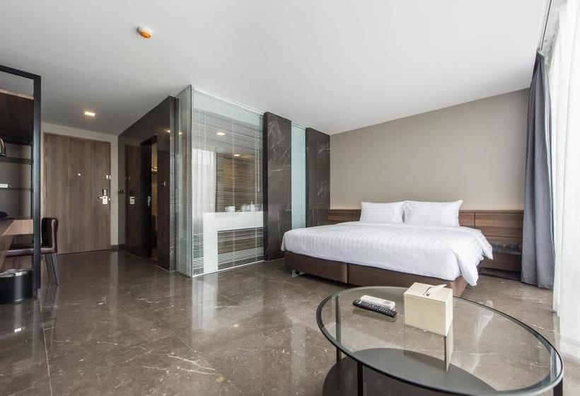 Onyx Hotel Bangkok 10