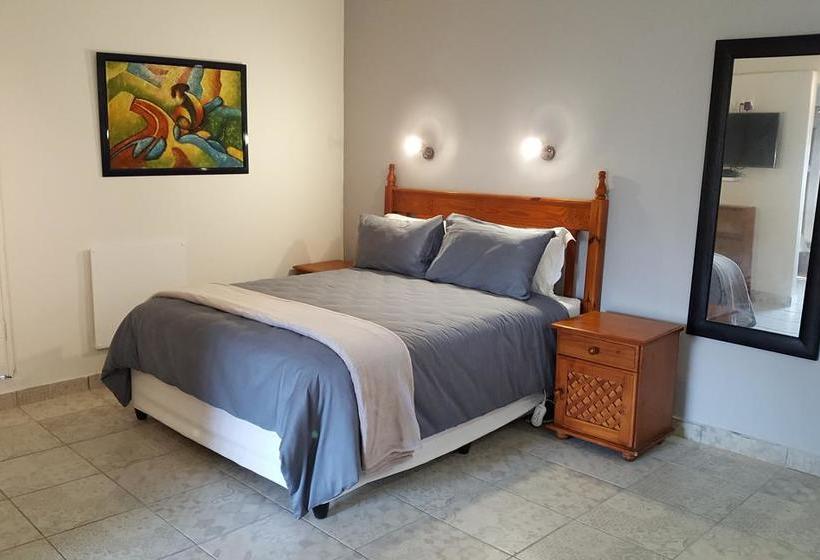 Hotel 7 On Disa Selfcatering Accommodation 1