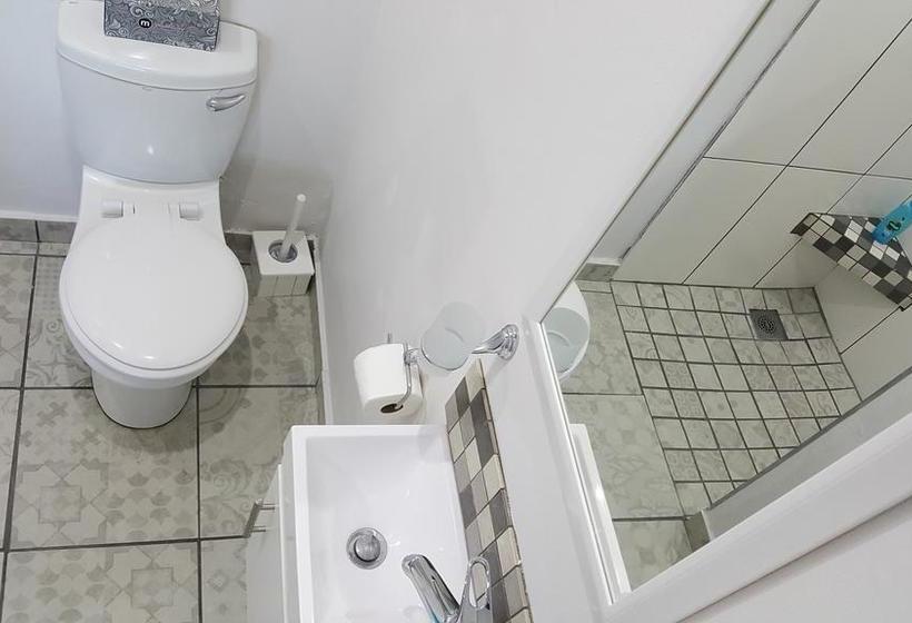 Hotel 7 On Disa Selfcatering Accommodation 10