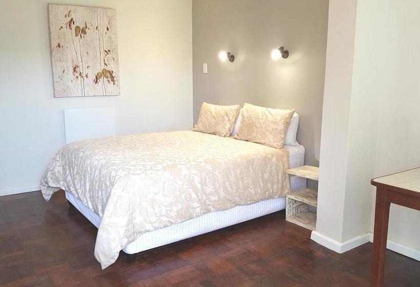 Hotel 7 On Disa Selfcatering Accommodation 18