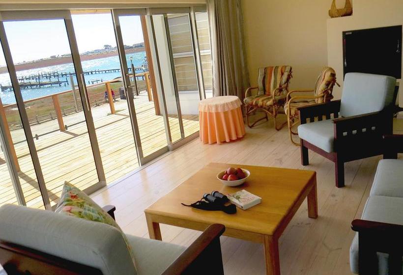 Hotel Flaminkevlei Waterfront 8