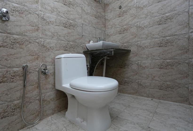 Hotel L N International 10