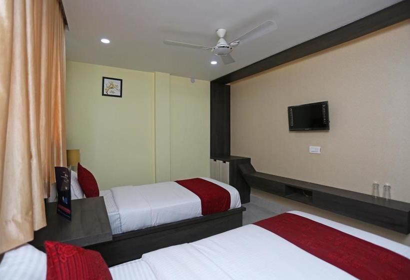 Hotel L N International 14