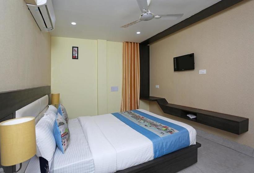 Hotel L N International 4