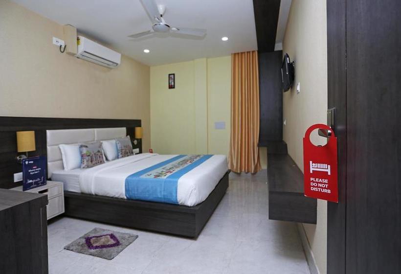 Hotel L N International 8