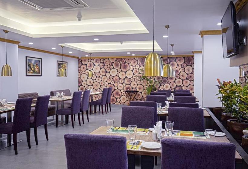 Lemon Tree Hotel Gangtok 15