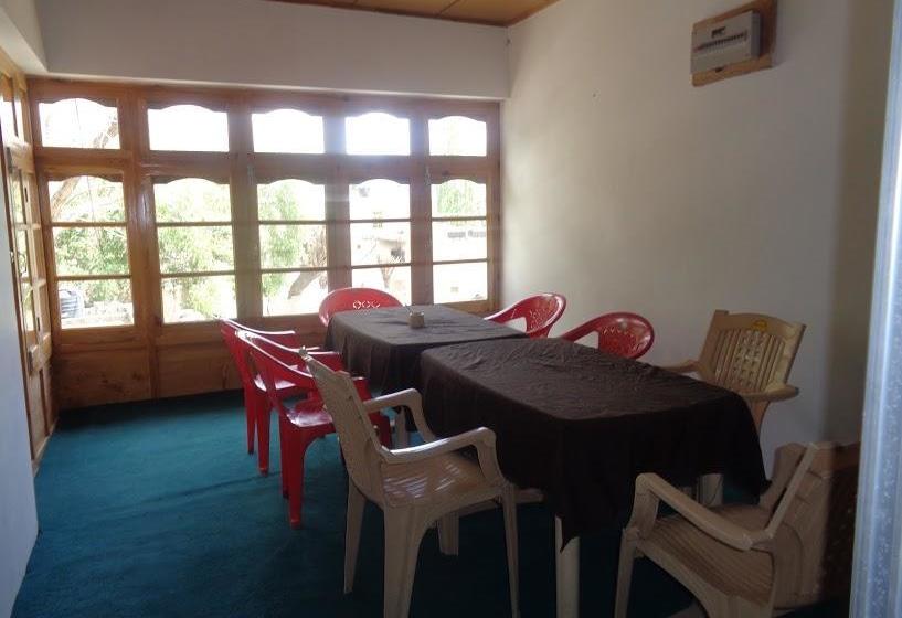 Hotel Lzakar Guest House 10