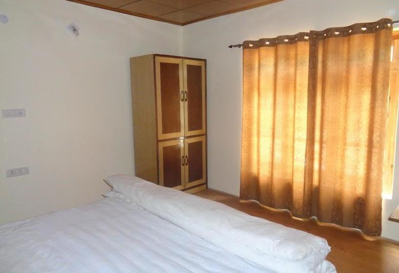 Hotel Lzakar Guest House 13