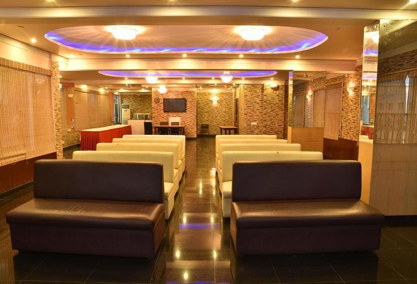 Hotel Ananya Comfortss 17