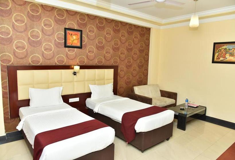 Hotel Ananya Comfortss 6