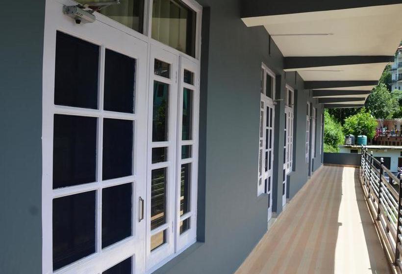 Hotel Satyadev Grand 12