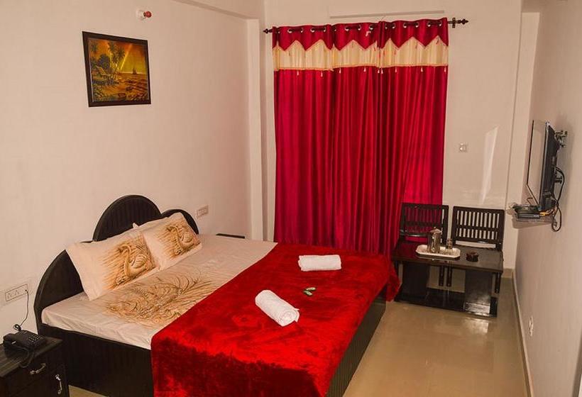 Hotel Satyadev Grand 8