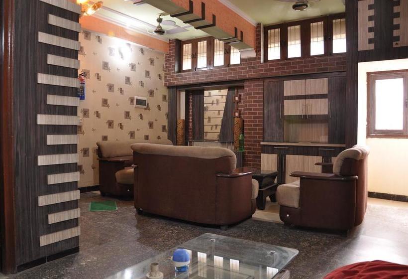 Albergue Vip Heritage Aligarh