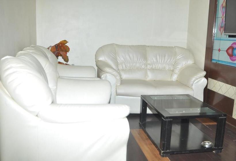 Hotel Athidhi Regency 5