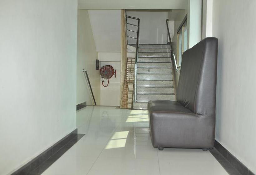 Hotel Athidhi Regency 7