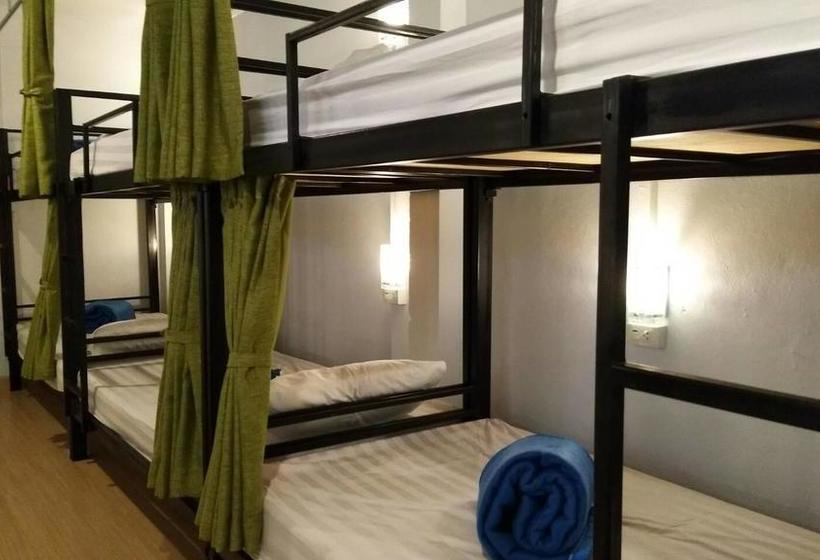 Infinity Hostel Krabi 10