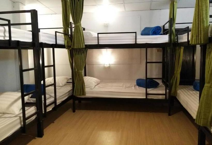 Infinity Hostel Krabi 14