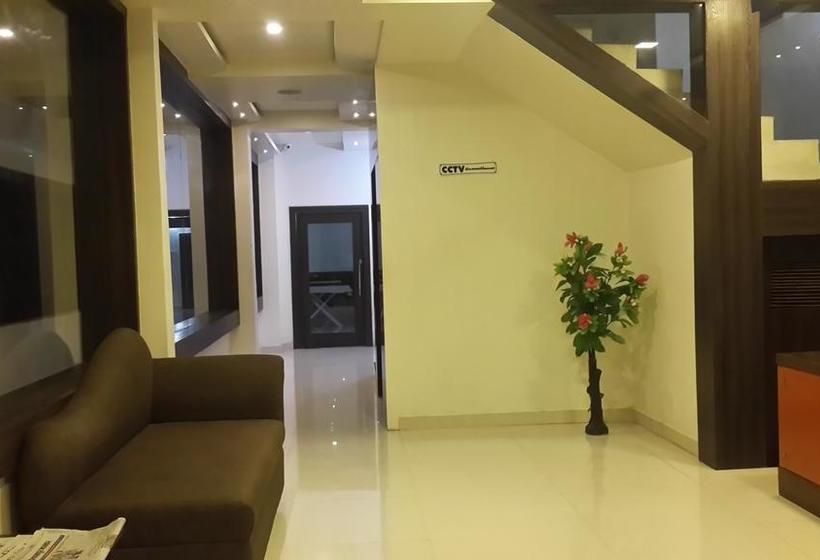 Hotel Downtown Lite 6