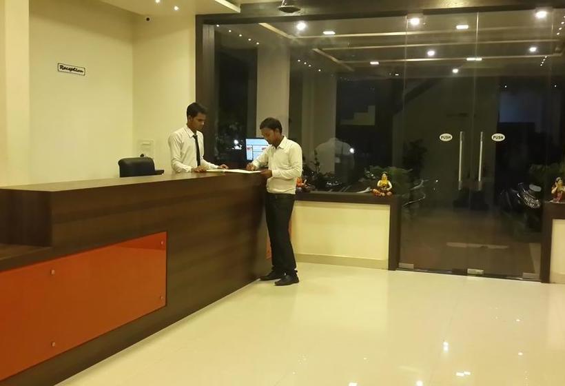 Hotel Downtown Lite 9