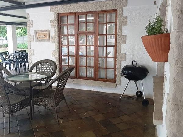 Hotel Hessie Se Witperd Parys Free State