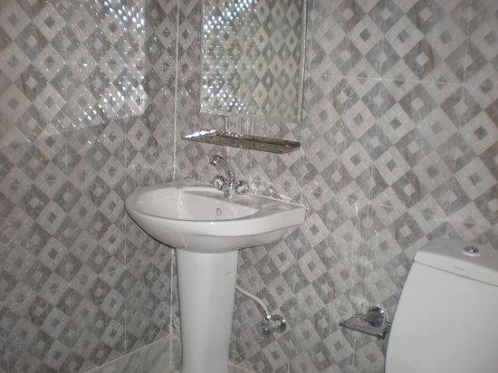 Hotel S In Holidays 18