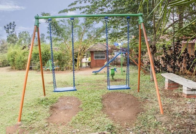 Hotel Homestay Accommodation With A Water Park By Guesthouser 18