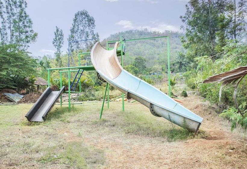 Hotel Homestay Accommodation With A Water Park By Guesthouser 19