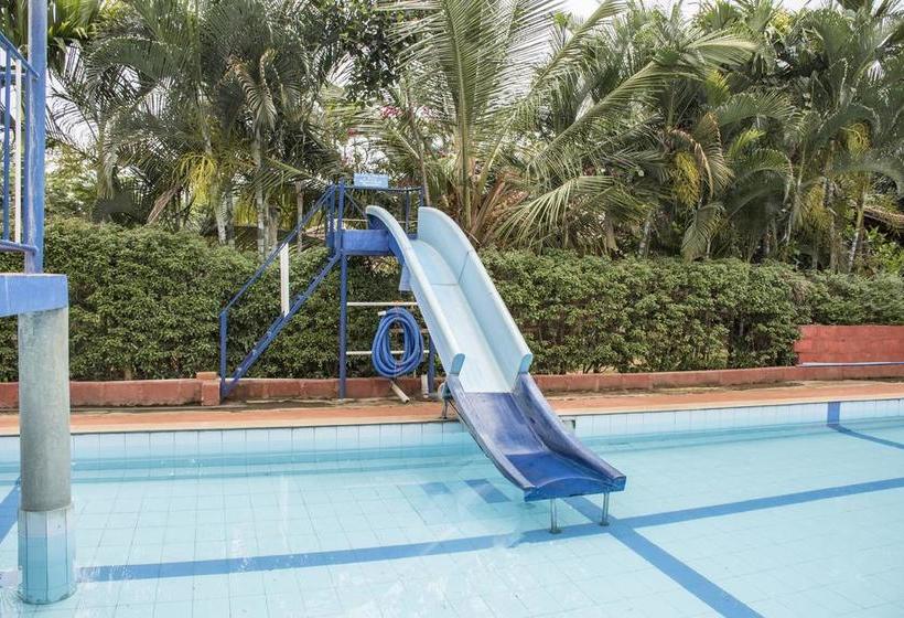 Hotel Homestay Accommodation With A Water Park By Guesthouser 5