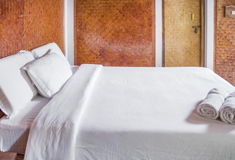 Hotel Homestay Accommodation With A Water Park By Guesthouser 7